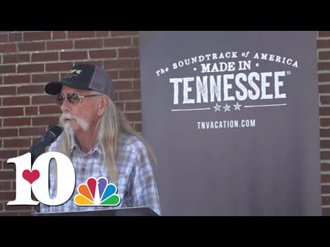 Anderson County honors native songwriter Dean Dillion