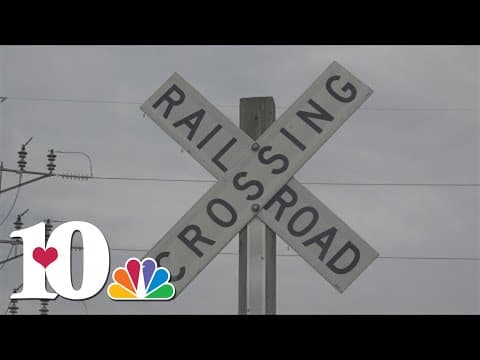 Monroe Co. locals want railroad crossing warnings