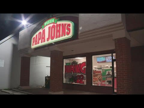 Manager shot while attempting to stop robbery suspect at east Columbus Papa John's