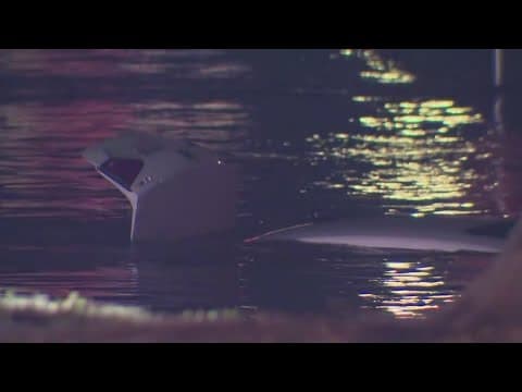 Man dies after his vehicle gets trapped by high water under a Dallas bridge