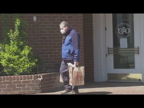 Knoxville neighbors build community as leaders worry America is in a 'loneliness epidemic'