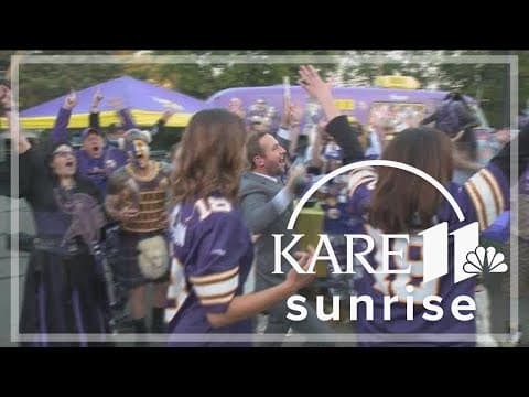#Sunrisers Extra throws a tailgate bash for Vikings home opener