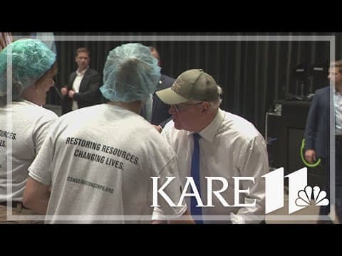 Gov. Walz joins 9/11 Day of Service in St. Paul
