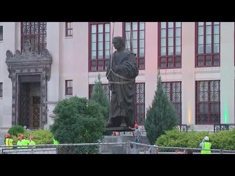 Woman who wants Christopher Columbus reinstalled says it represents Italian heritage