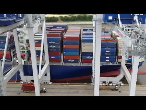 President Trump will meet with Canada and Mexico, tariffs will not be paused