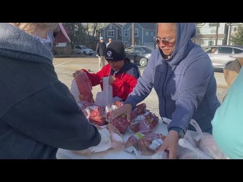 How a mobile shower service is serving North Texas' unhoused population