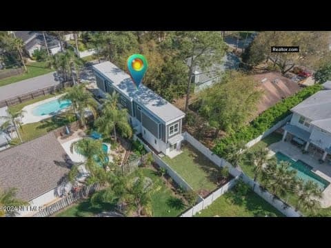 Skinny home in Florida sells for $619,000