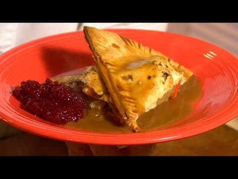 Cooking with Styles Thanksgiving leftovers | Turkey Pie
