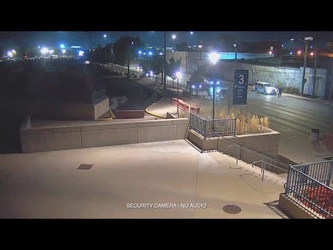 Expert reviews police shooting video