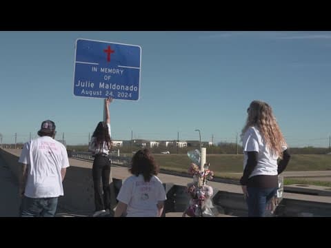 New sign memorializes North Texas woman who died in crash after being hit by a drunk driver