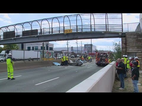Lanes of DC 295 reopen after pedestrian bridge struck by debris
