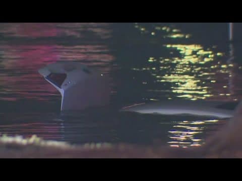 1 person killed in vehicle trapped by high water in northern Dallas, officials say