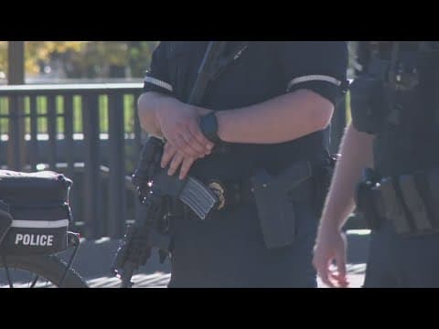 Capitol Police arrest man with torch lighter, flare gun attempting to enter visitor's center