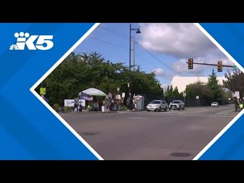 Boeing gives striking machinists 'best and final' offer