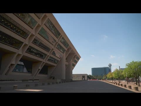 Dallas weighing its options for aging city hall