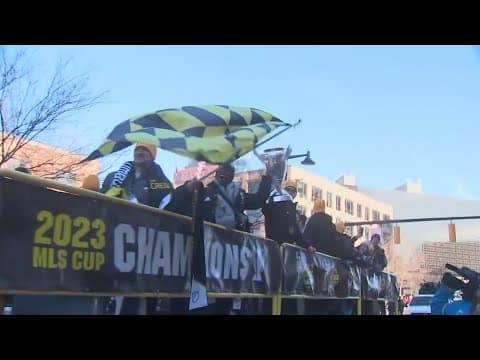 Thousands show up for Columbus Crew championship parade