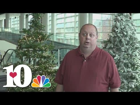 Man marks 30 years of volunteering at ETCH's 'Fantasy of Trees'