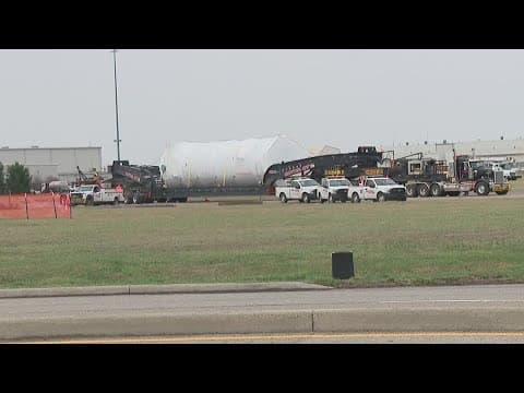 First 'super load' to arrive in Hebron on Monday