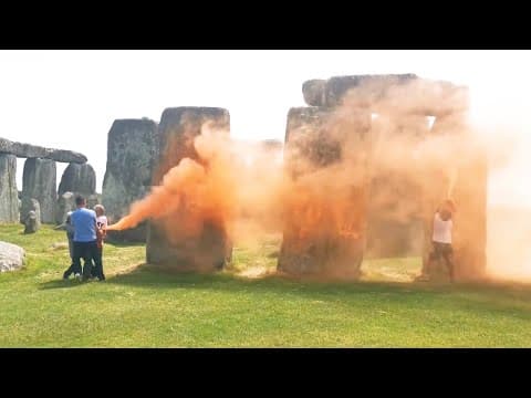VIDEO: Climate change protesters arrested after spraying orange paint on Stonehenge monument