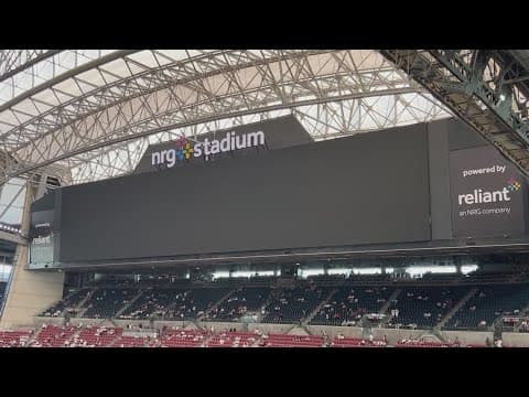 Texans observe moment of silence before game against Buccaneers, but don't mention Charlie Kirk