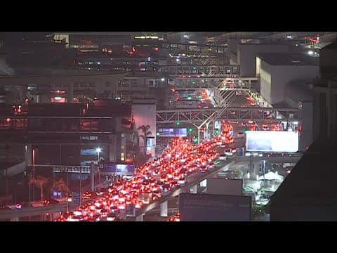 Increased wait times at U.S.-Mexico Border ahead of record breaking Thanksgiving travel weekend