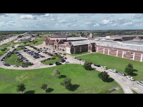 Student appeals for city to install sidewalks near 2 Alvin ISD high school campuses