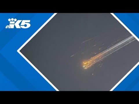 SpaceX mega rocket breaks up in the sky