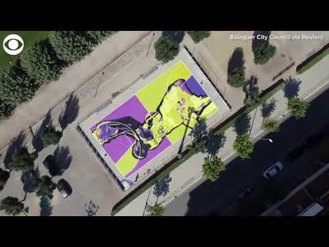 Kobe Bryant mural in Spain