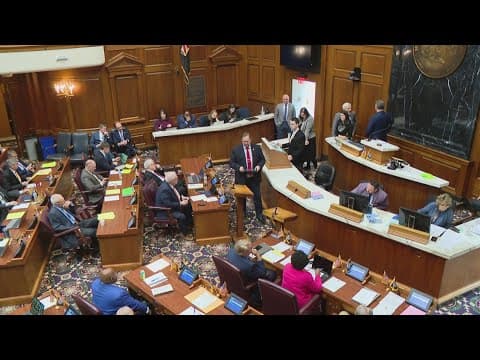 No vote yet on proposed Indiana bill that would make school board candidates declare political party