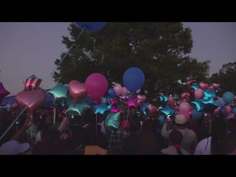 Mother grieves after losing her children in house fire