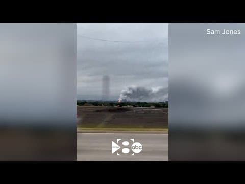 Massive chemical fire at pool store burns in Texas