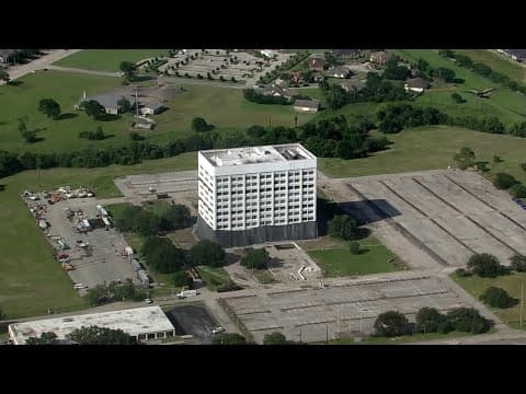 Watch live as Baytown's ExxonMobil 'White House' is imploded this morning