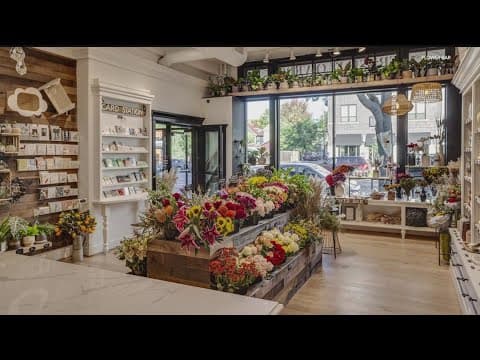 Minneapolis florist 'Flower Bar' offers bouquet lessons to customers