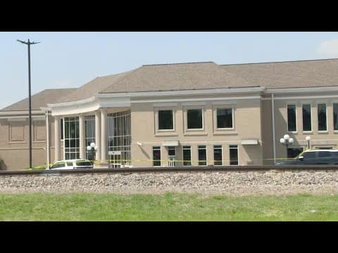 Seymour police: Active shooter taken into custody at Jackson County Public Library