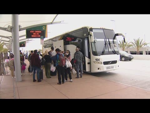 Processed migrants dropped off at San Diego International Airport