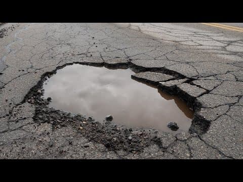 Warmer weather leads to pothole problems on central Ohio roads