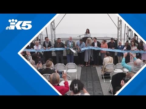 Seattle commemorates Waterfront Park on Elliott Bay after 15 years of work