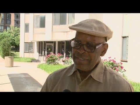 Neighbors complain of no AC at DC apartment complex
