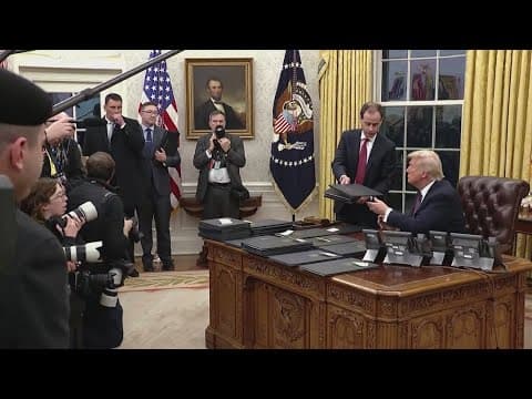 Judge temporarily blocks Trump plan offering incentives for federal workers to resign