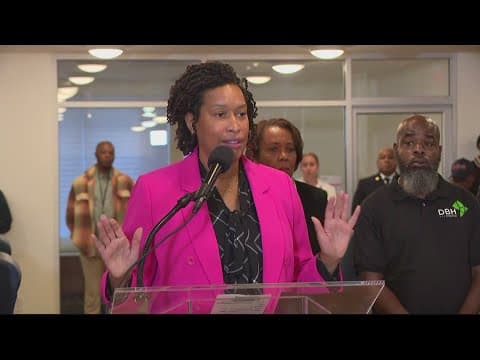 DC Mayor warns kids 'there are consequences' for violent crime