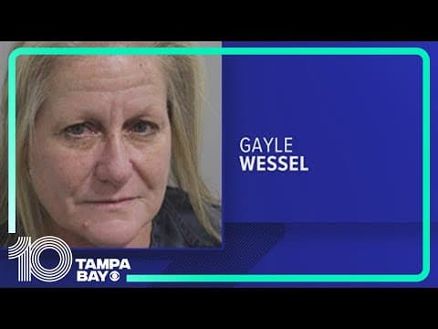 Florida substitute teacher accused of showing students explicit photos of herself