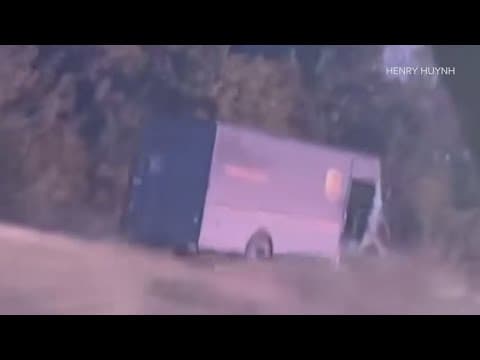 Texas UPS driver passes out from heat, crashes into tree after calling bosses, union claims