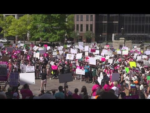 Abortion-rights, anti-abortion activists rally at Ohio Statehouse