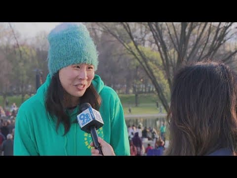 Annual sunrise Easter Sunday service held at the Lincoln Memorial