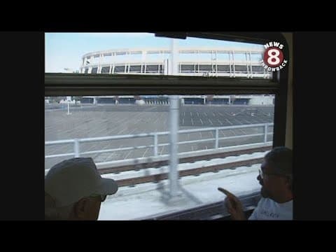 New trolley extension opens in San Diego 1997