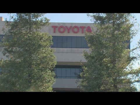 Toyota recalling 1 million vehicles for potential air bag problem