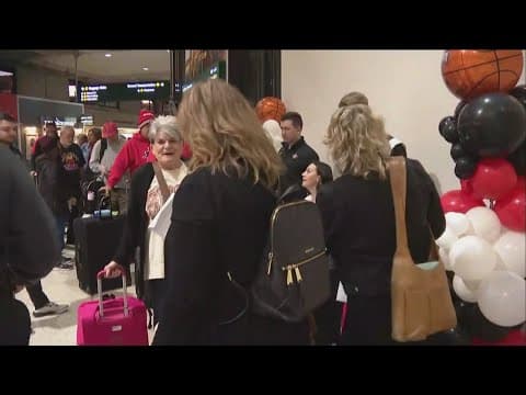 San Diego Aztec fans funnel out of San Diego to Houston for Final Four