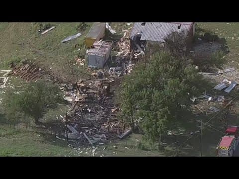 Explosion destroys a North Texas home