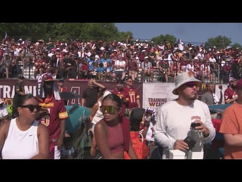 Fans return for Salute Day at Commanders Training Camp