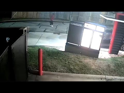 Man robbed while sitting in southwest Houston drive-thru